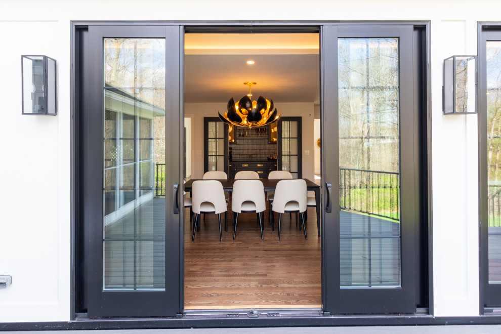 Transitional home design photo in Cleveland