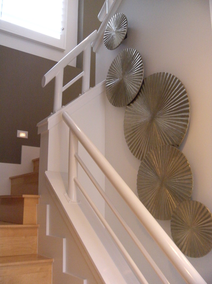 Staircase & Wall Decor