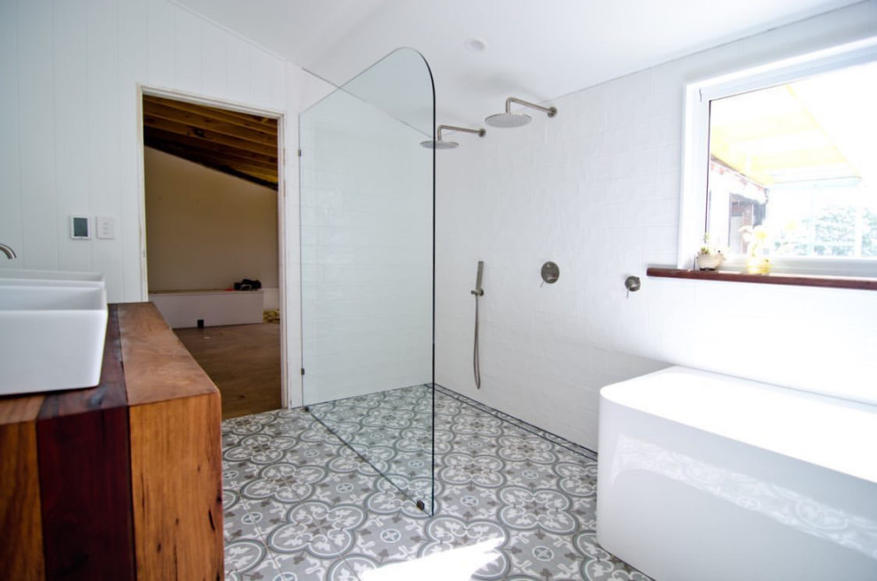 Main Bathroom