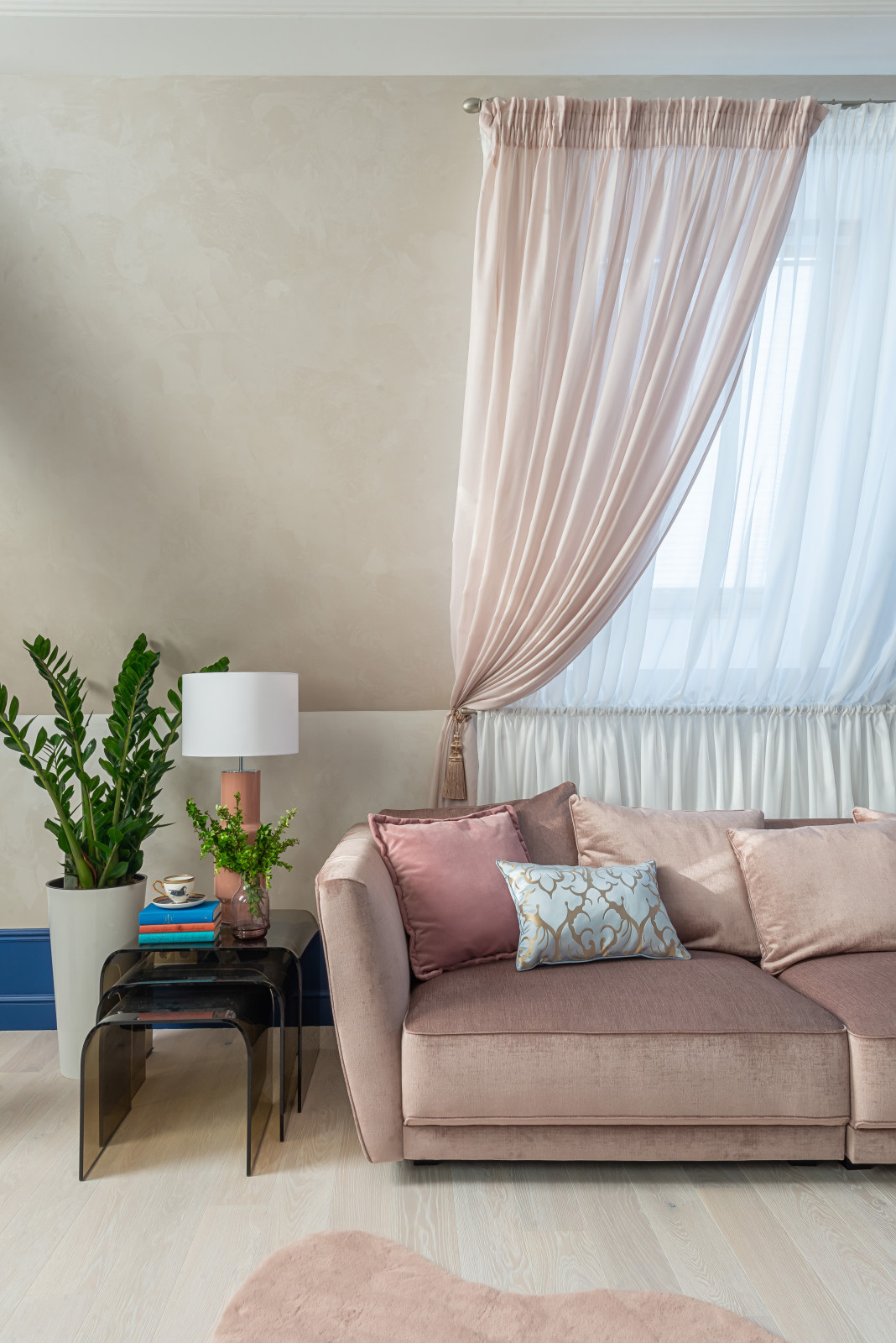 Квартира с видом на городское озеро