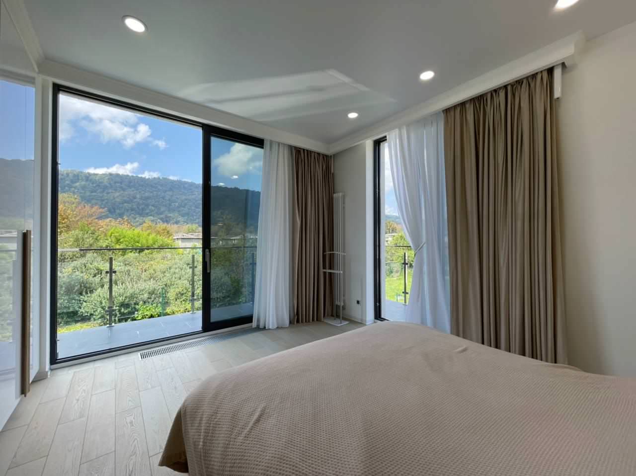 Дом в поселке Ахштырь