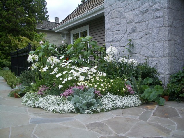 White Garden - Traditional - Vancouver - by Glenna Partridge Garden Design on White Garden Design
 id=65866