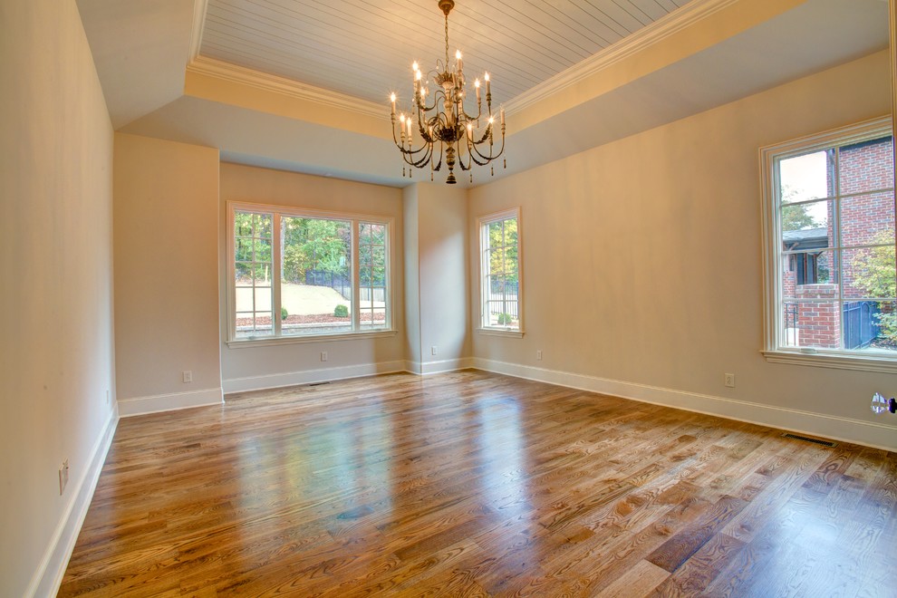 Dining room - transitional dining room idea