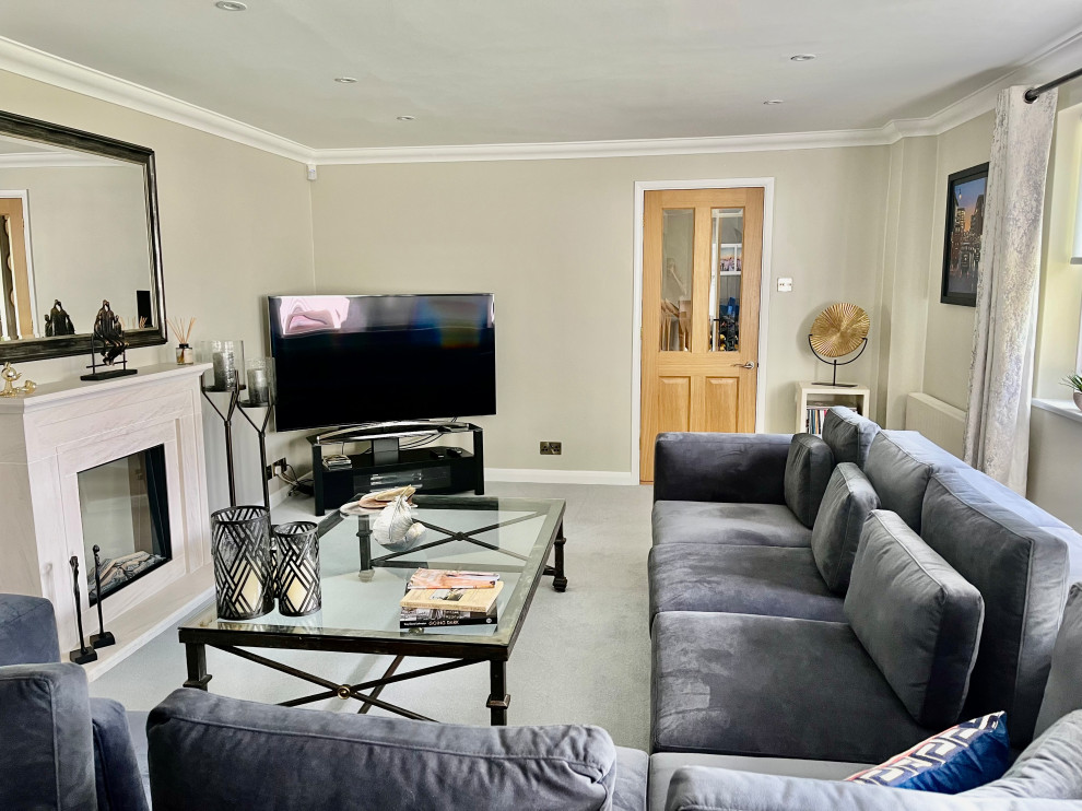 Modern Living Room - Limpsfield Chart