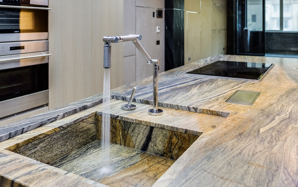 Кухня с островом