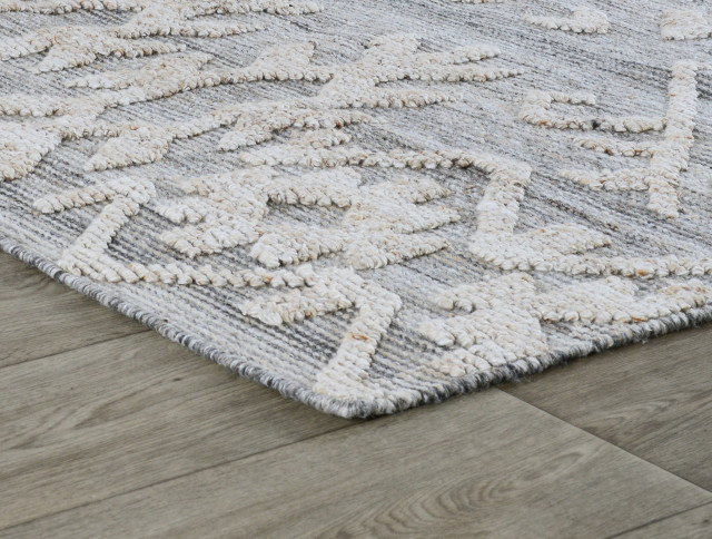 Hoeft Indoor Outdoor Handwoven Gray Multi Area Rug, 9x12 - Southwestern ...