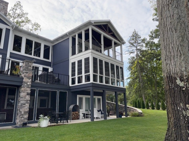 Modern Farmhouse Lakefront Estate