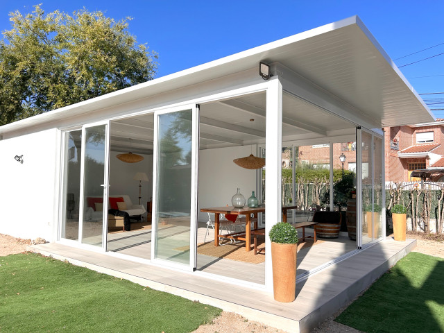 Exterior modern-veranda