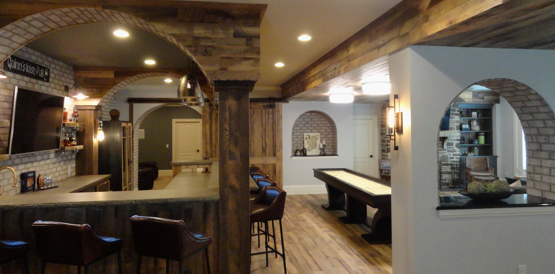 Irish Pub