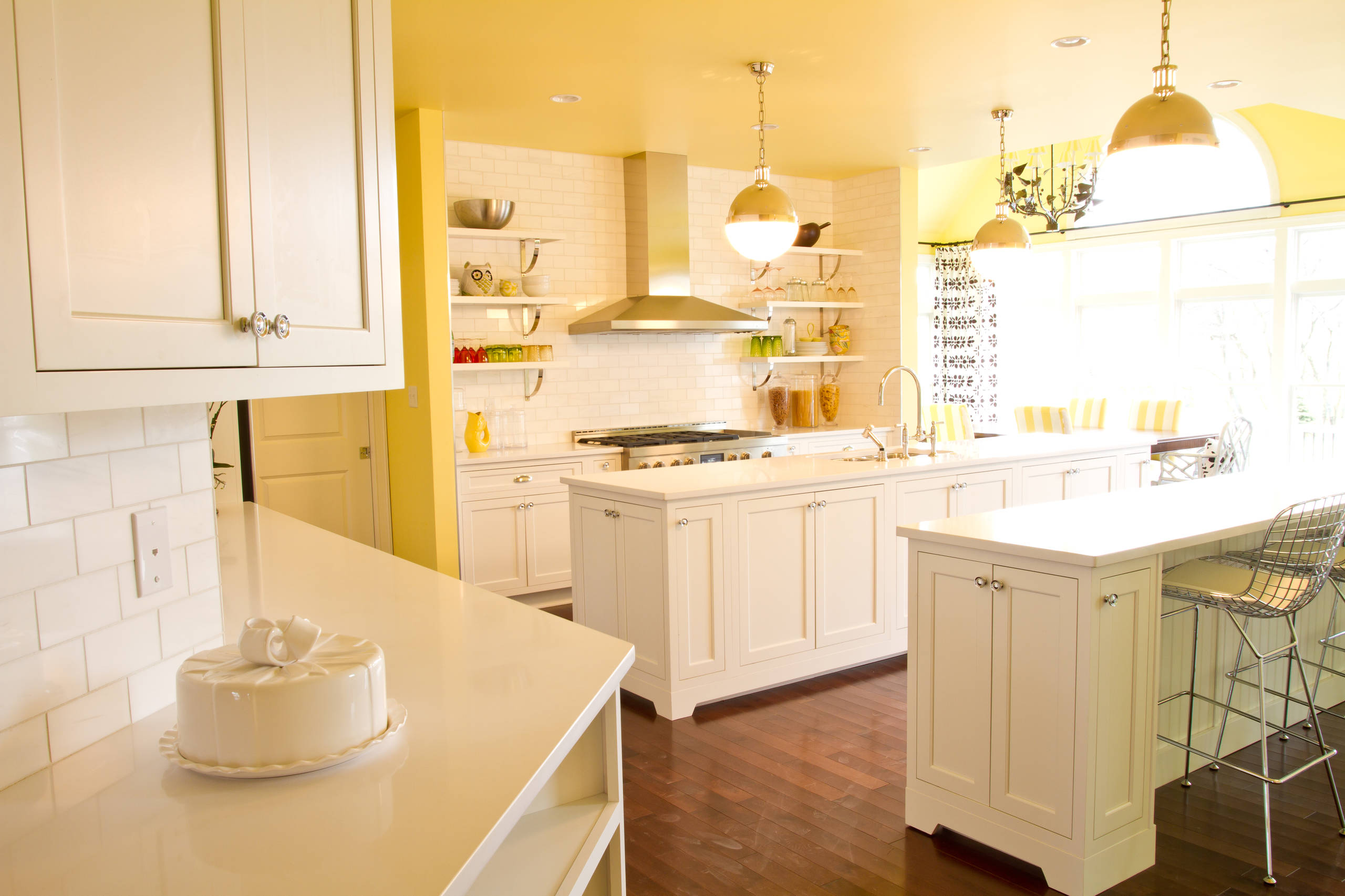 Double Islands Put Pep in Kitchen Prep, image size:2560x1706