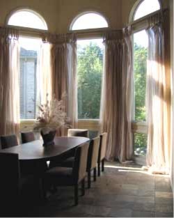 Home design - transitional home design idea