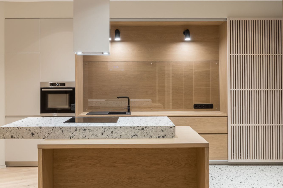 Красивая кухня с интегрированной ручкой