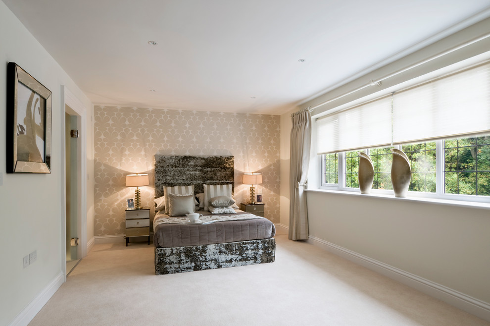 Inspiration for a contemporary bedroom in Buckinghamshire.