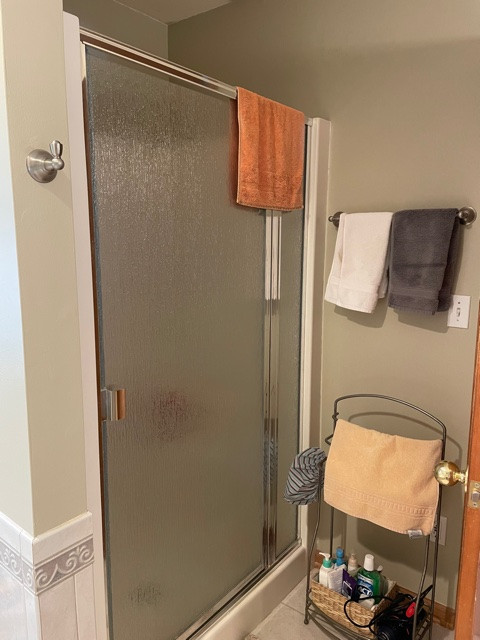 Smashing Master Bath in Sussex