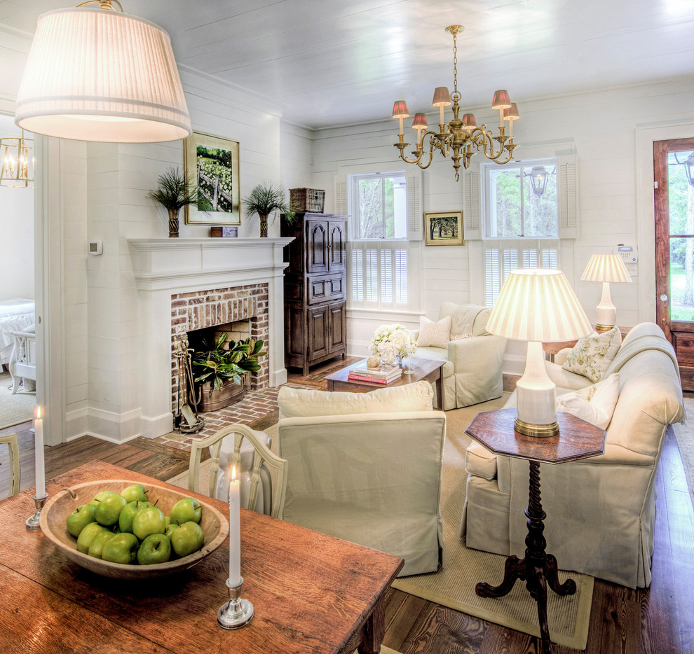 Oak Leaf Cottage - Atlanta - by C. Brandon Ingram Design