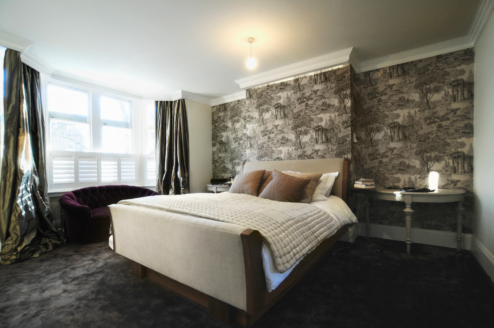 オックスフォードシャーにあるエクレクティックスタイルのおしゃれな寝室