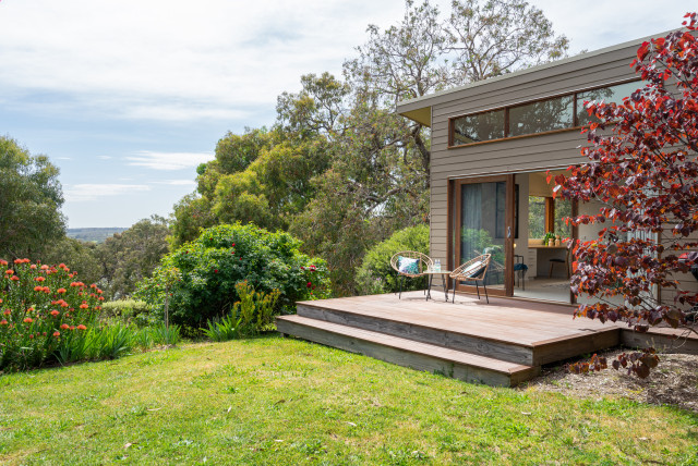 Longview at Red Hill deck