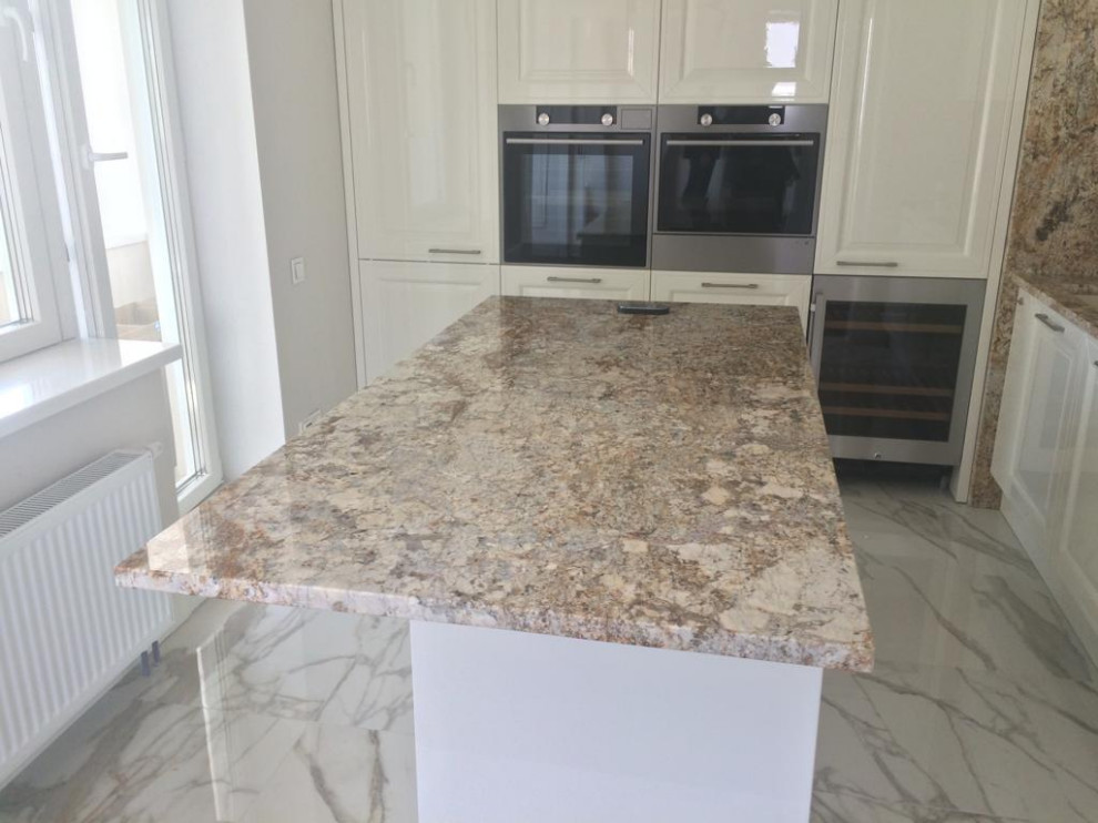 Столешница и остров кухня, столешницы в в/к из гранита Sagitarius