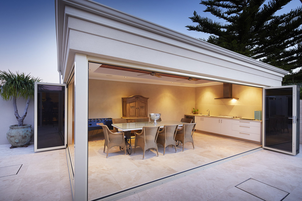 Photo of a contemporary patio in Perth.