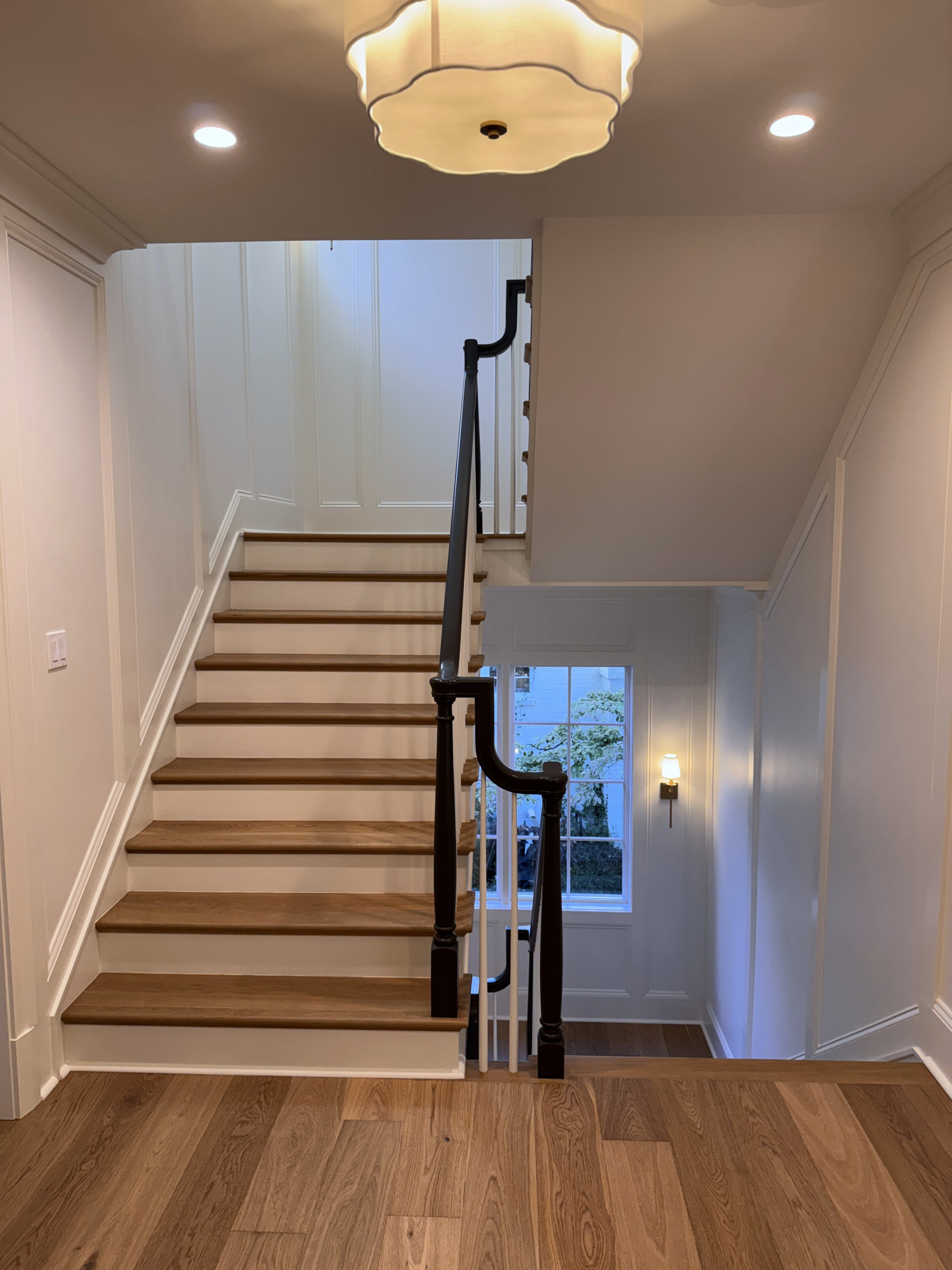 Project #160 | Traditional Box Stair with Gooseneck Handrail