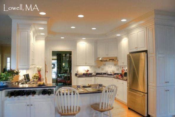 Transitional kitchen photo in Boston