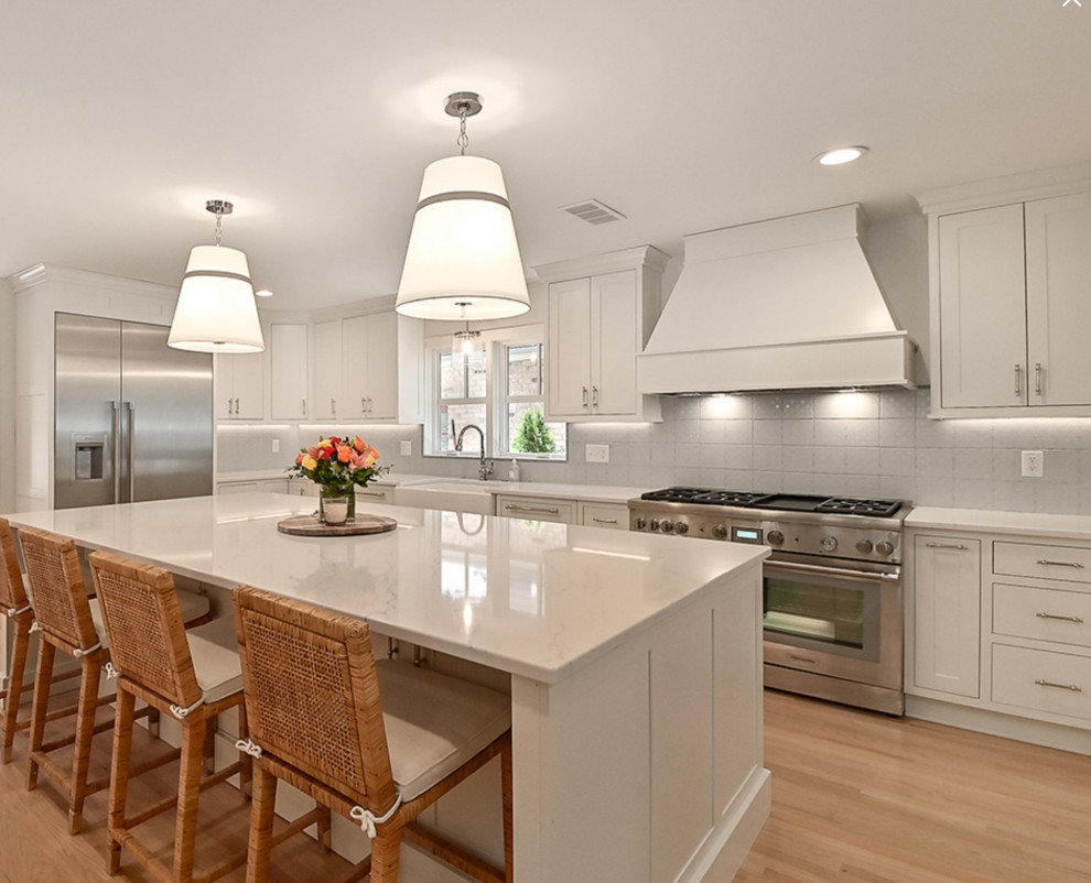 Kitchen - kitchen idea in Phoenix