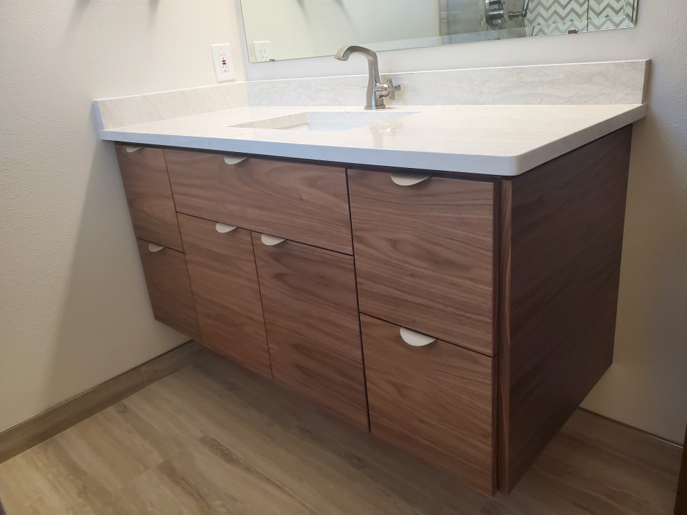 Transitional home design photo in Denver