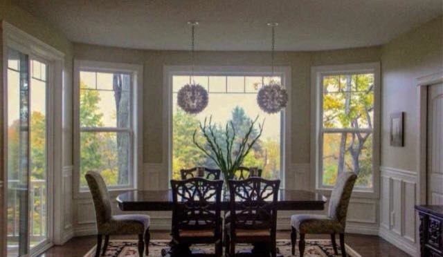Dining room - transitional dining room idea in Chicago