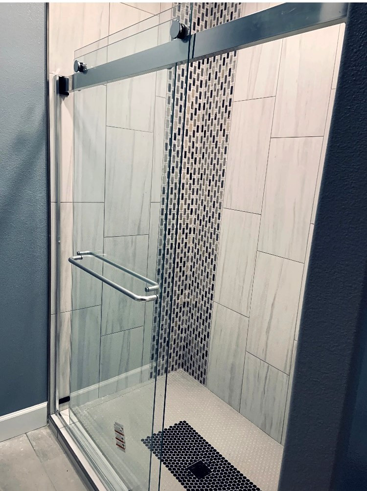 Modern bathroom