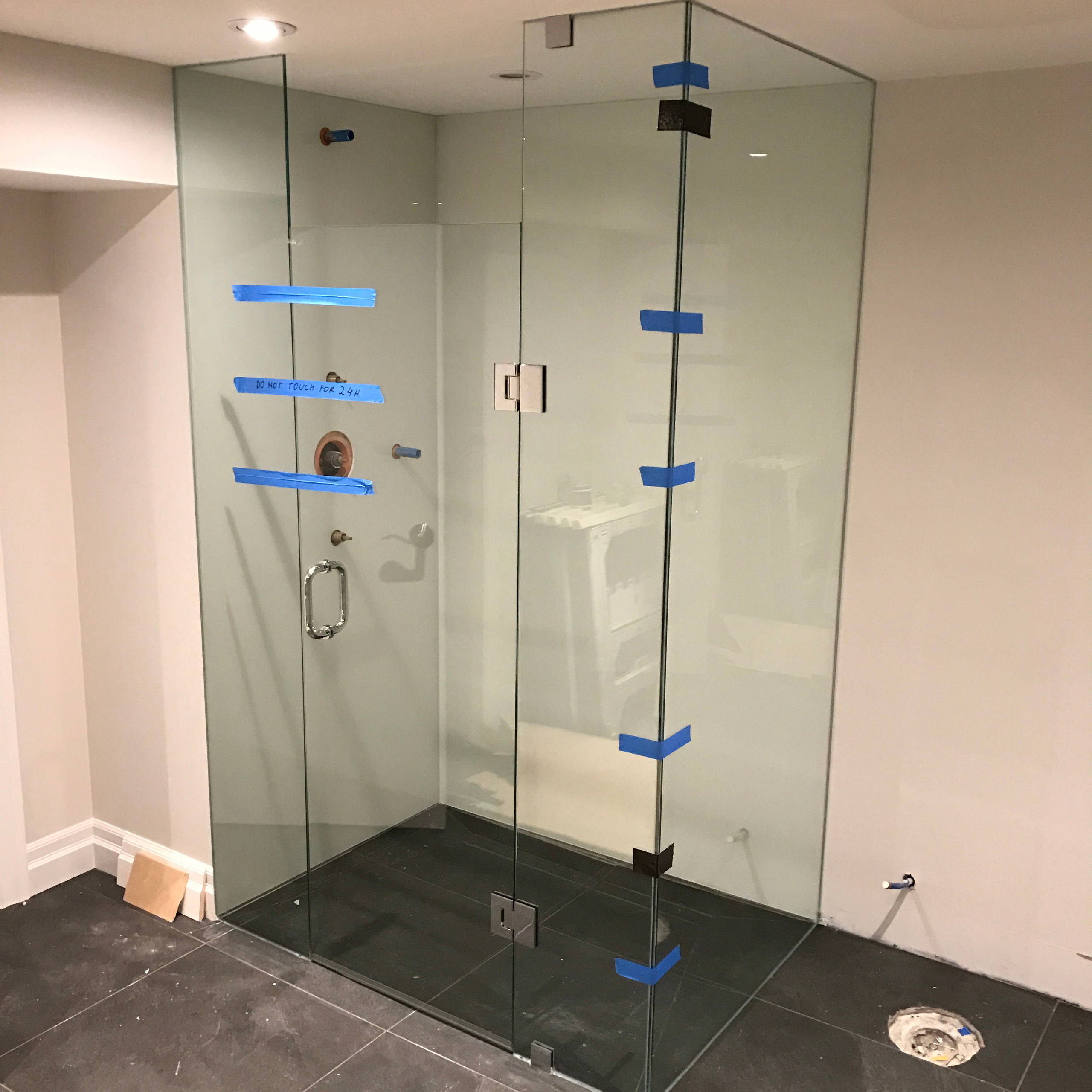 South West Oakville - Bathroom