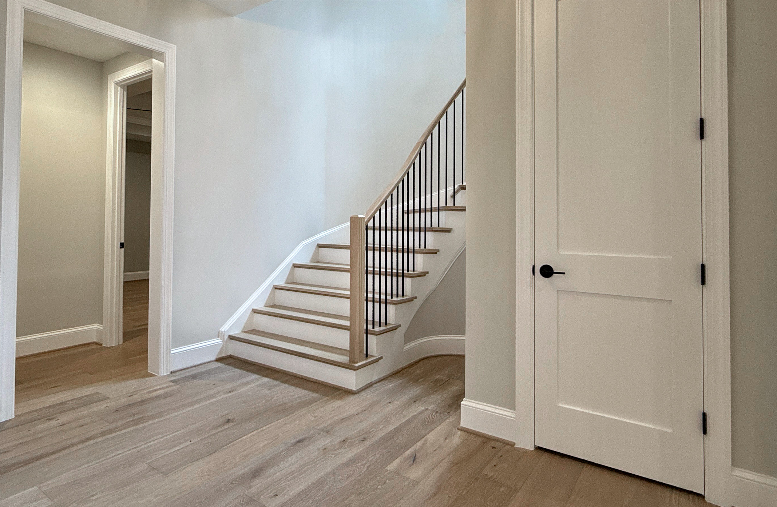 Project #150 | Contemporary White Oak Curve