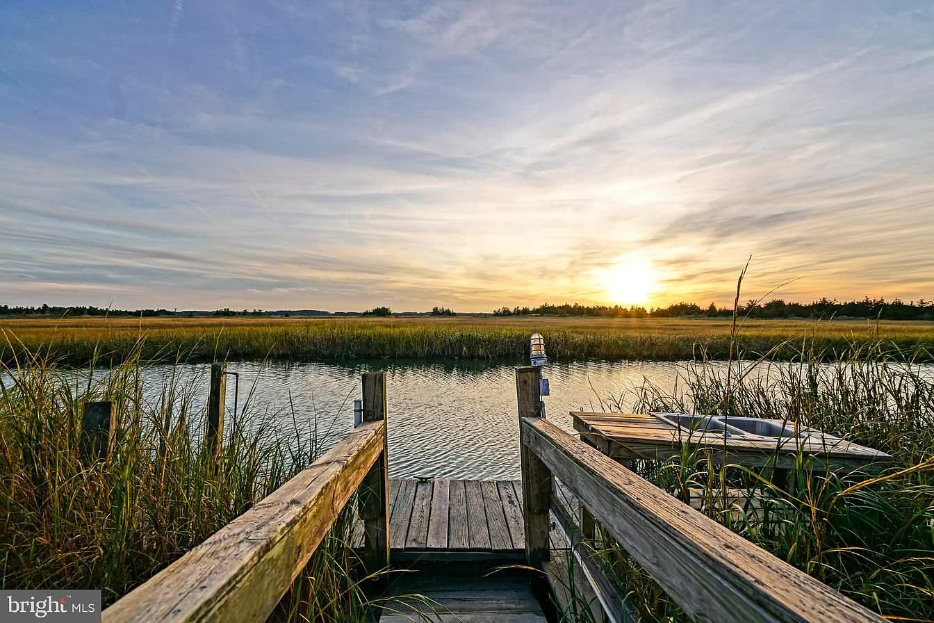 Bay Drive Home Staging