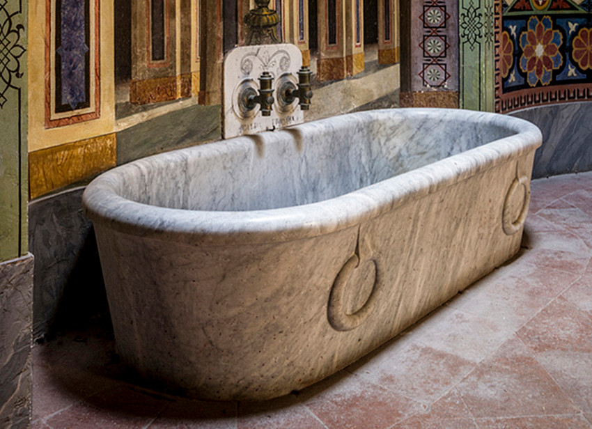 Bathtubs Carved in Stone and Marble (Mediterranean Style)