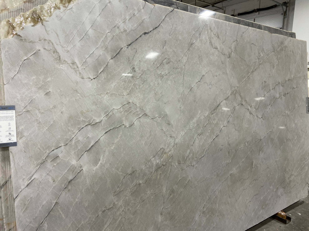 Does this look like a true Quartzite?