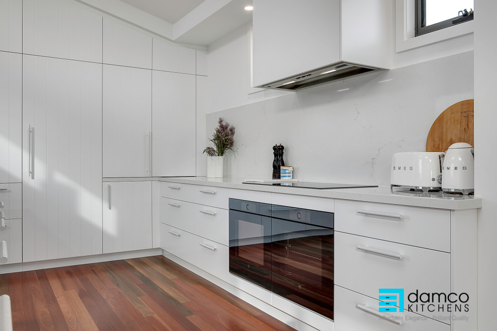 Beach style kitchen in Melbourne.