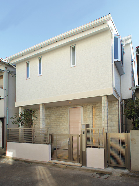 B様邸 moderno-fachada