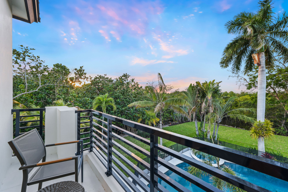 PRIVATE RESIDENCE - OCEAN RIDGE