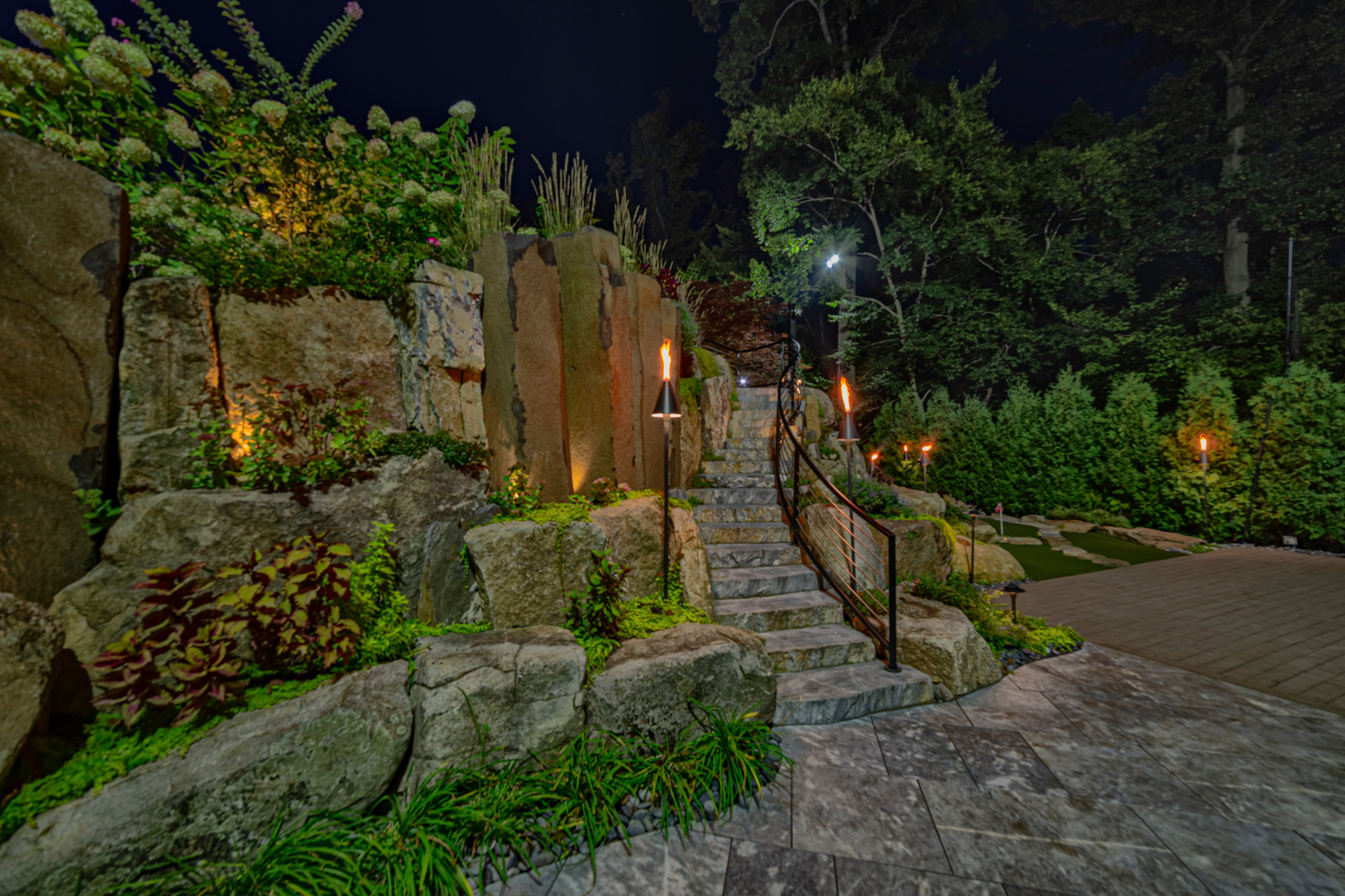 AWARD WINNING RESIDENTIAL PARADISE