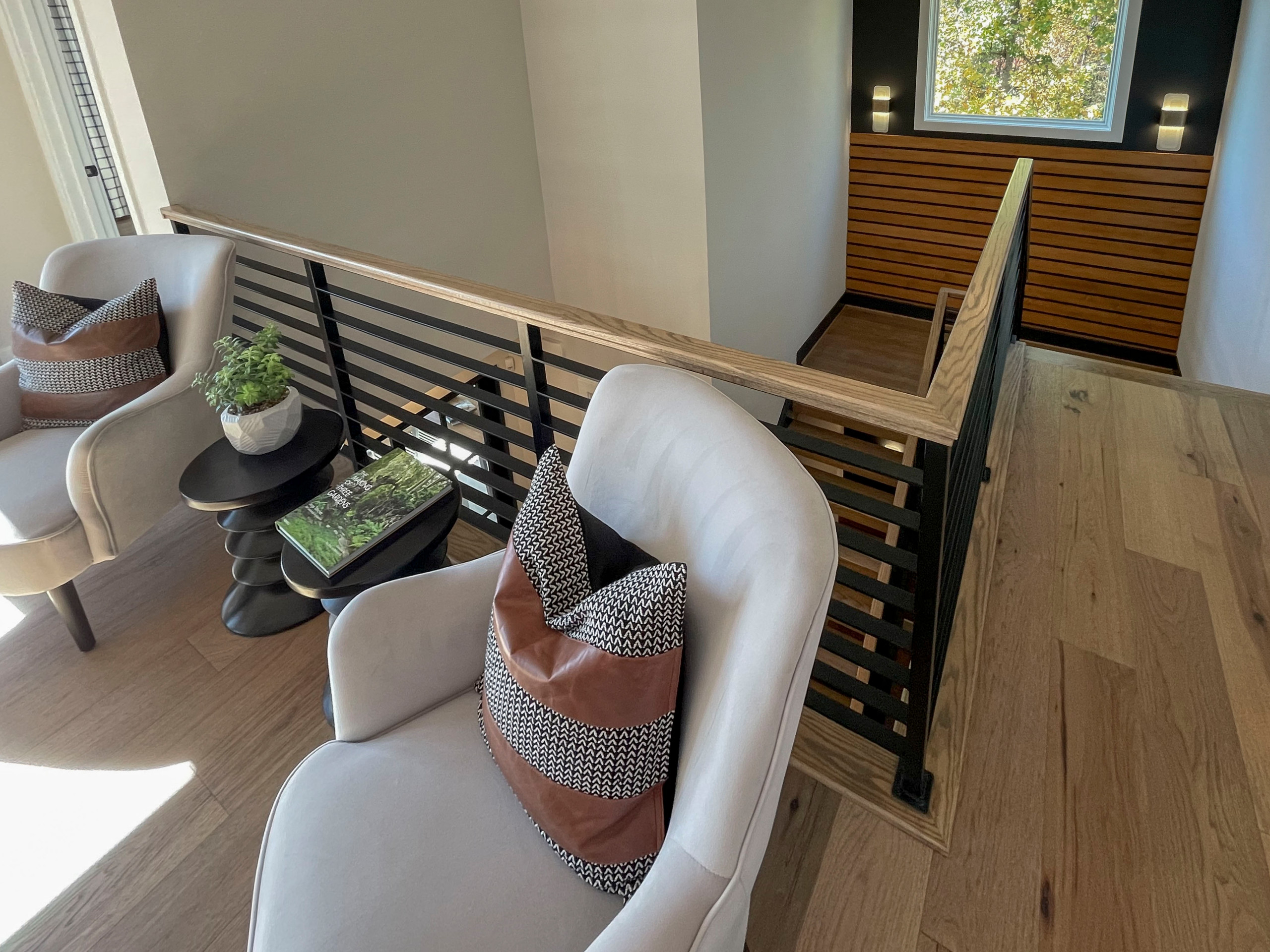 113_Floating Straight- Stringers with No Risers in Contemporary Home, Bethesda M