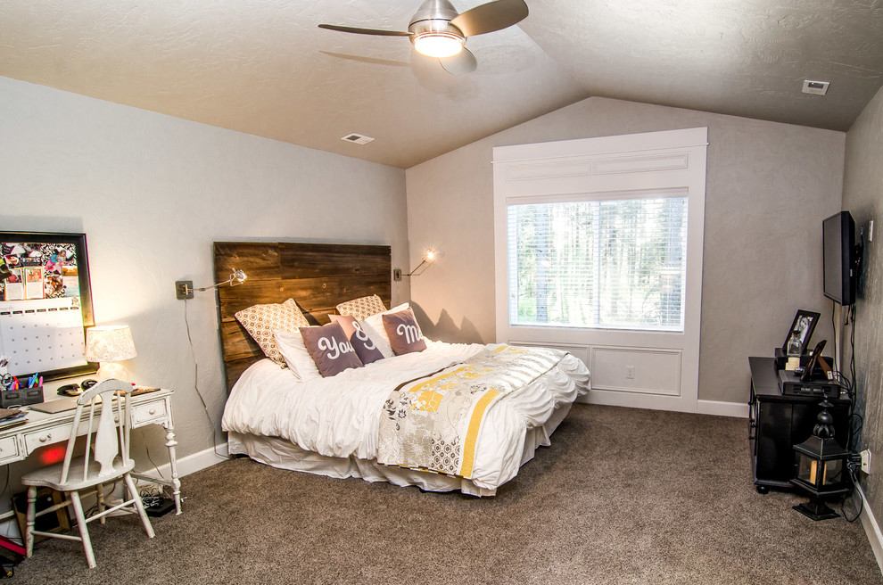 Photo of a large arts and crafts master bedroom in Seattle with grey walls, carpet and no fireplace.