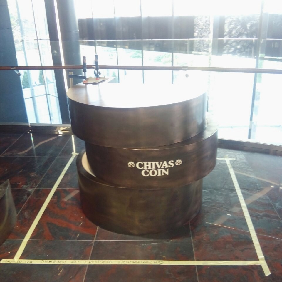 Chivas&Coin Bar
