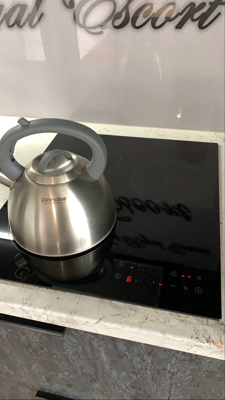 Кухня в загородный дом