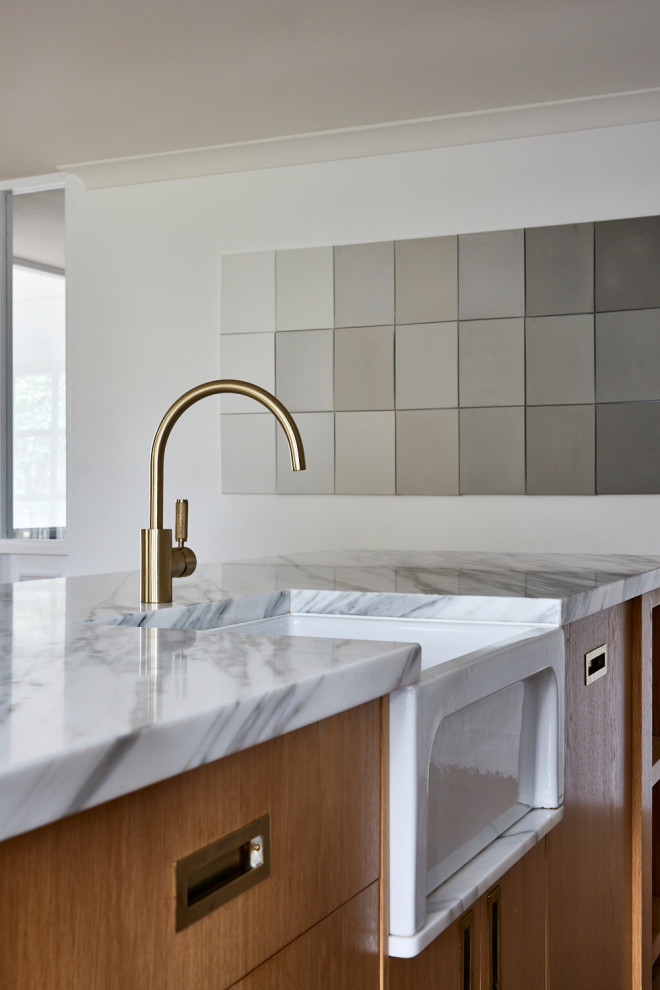 Design ideas for a transitional kitchen in Wollongong.