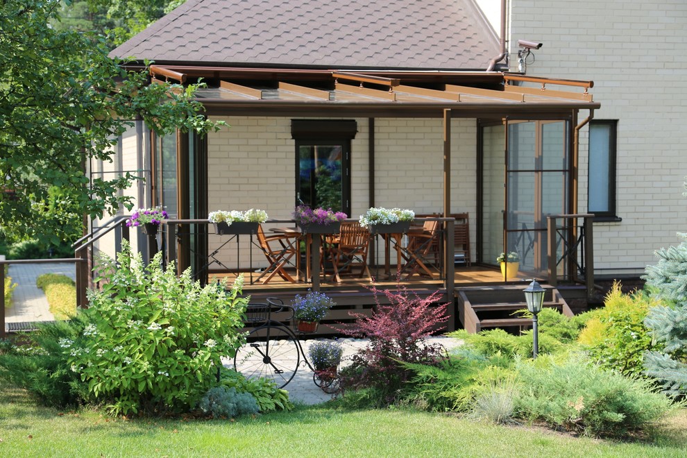 Остекление террасы в Санкт-Петербурге