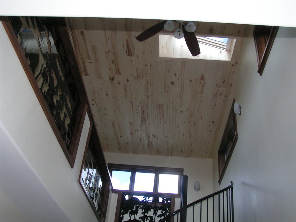 Example of a transitional hallway design in Seattle