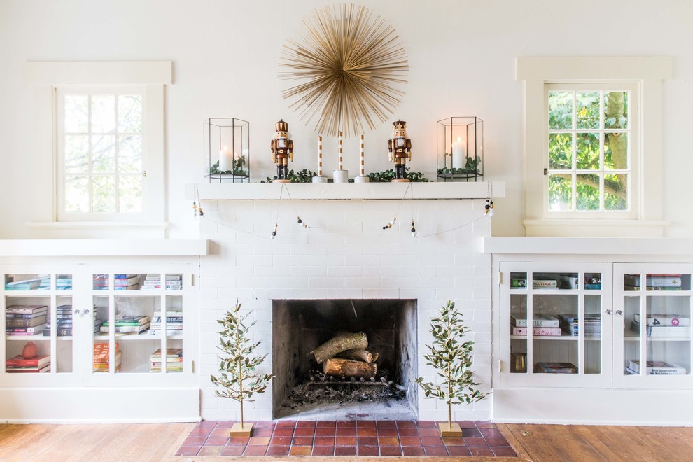 Home design - transitional home design idea in Seattle