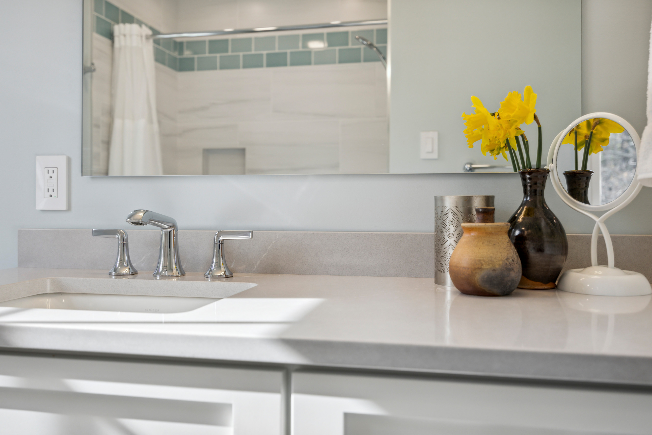 Fresh and Clean Hall Bath