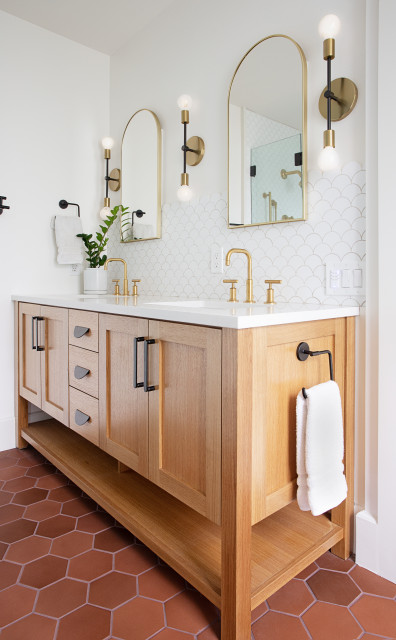 Ave B klassisch-modern-badezimmer