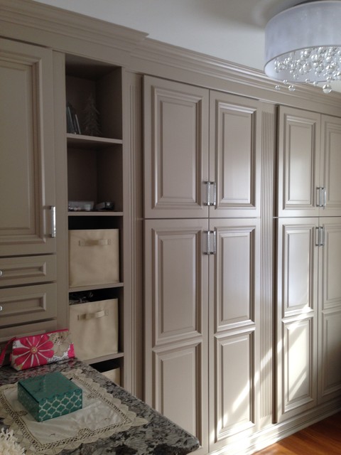 dressing room classic Wahroonga / The Master Dressing Room French Perfection Bespoke Unique Considered