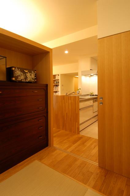 入谷のフラット skandinavisch-wohnzimmer